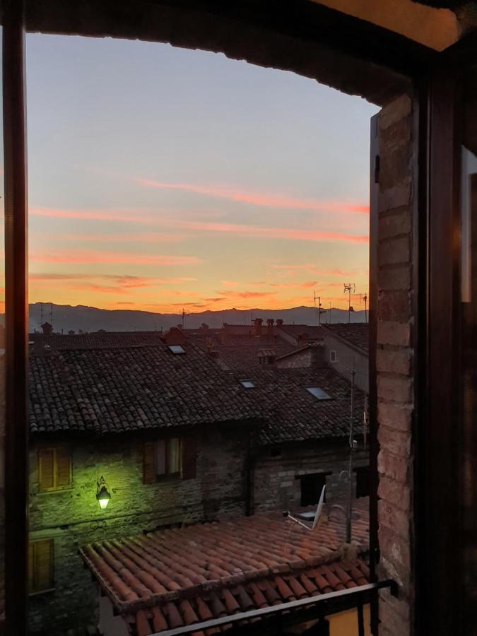 Appartamento Centro Storico Gubbio Exterior photo