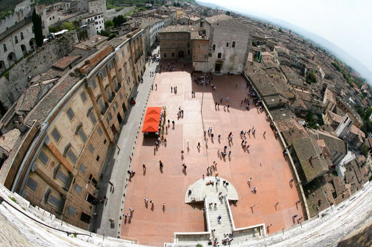 Appartamento Centro Storico Gubbio Exterior photo